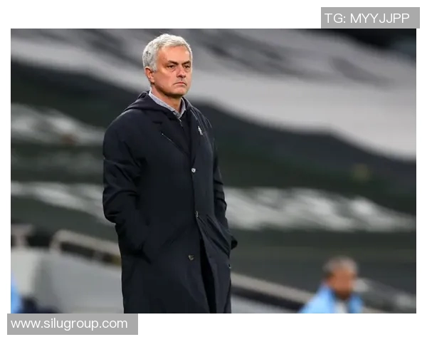 凯恩的传奇之路:从足球天才到战术大师的成长历程与影响 凯恩的传奇之路:从足球天才到战术大师的成长历程与影响