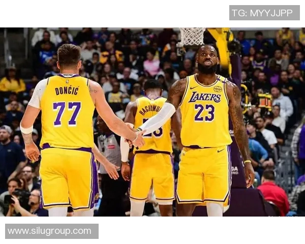 湖人对阵鹈鹕精彩直播178全程回顾与赛后分析 湖人对阵鹈鹕精彩直播178全程回顾与赛后分析