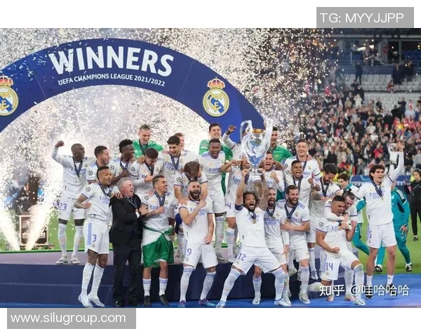 尼卡斯克与布拉迪的激烈对决揭示足球战术与团队协作的重要性 尼卡斯克与布拉迪的激烈对决揭示足球战术与团队协作的重要性