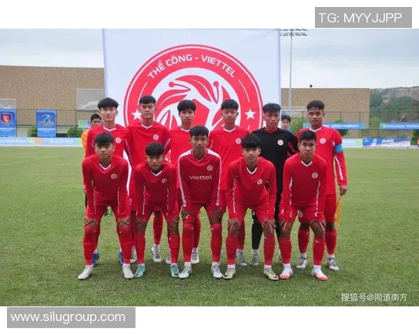 香港足球迷期待越南比赛直播盛况共同见证精彩瞬间 香港足球迷期待越南比赛直播盛况共同见证精彩瞬间