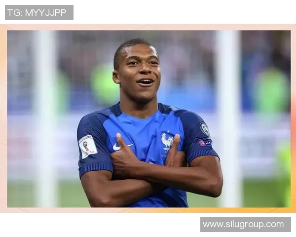 姆巴佩引领足球新时代的崛起与挑战分析 姆巴佩引领足球新时代的崛起与挑战分析